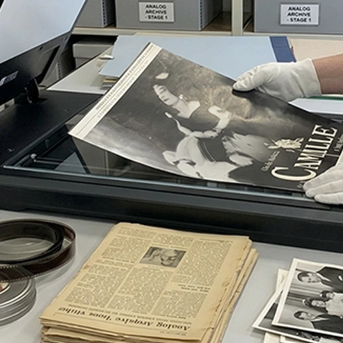 Fleetwood Photo digitizes and archives photos, film, video, and records for businesses in the surrounding area.