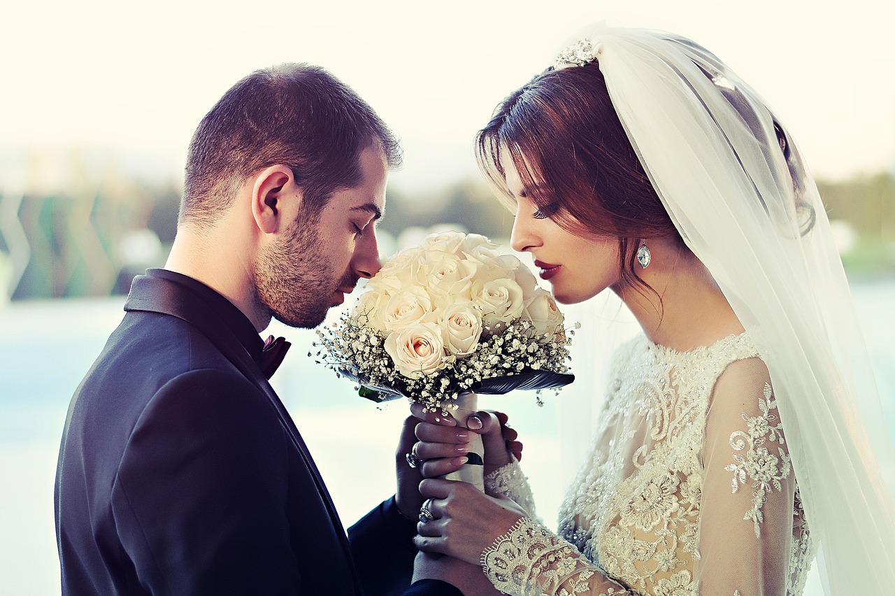 Amazing Personalised Wedding Souvenirs to Impress Your Guests 