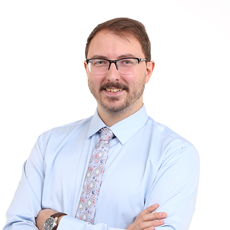 Headshot of Aaron, Harold's Photo Creative Expert