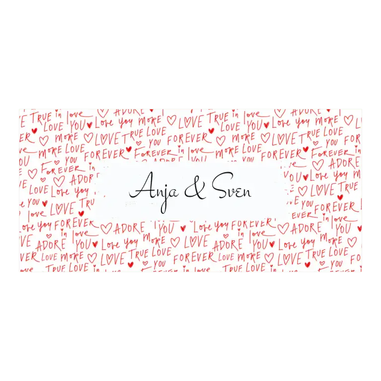 Romantična šalica s imenima i ljubavnim motivima – mali znak pažnje za veliku ljubav.