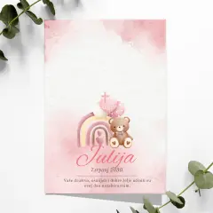 Zahvalnica za krštenje djevojčice s motivom medvjedića, balona i duge u nježnim ružičastim tonovima.