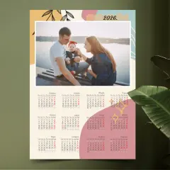 Personalizirani foto kalendar sa slikama – pastelni tonovi i obiteljska fotografija, moderan dizajn, Puna.hr