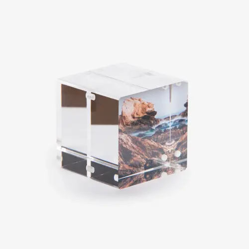 Photo acrylic frame cube