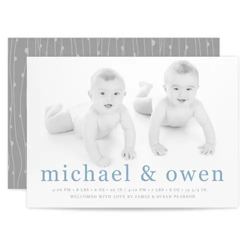 Baby announcement photo card with simple design