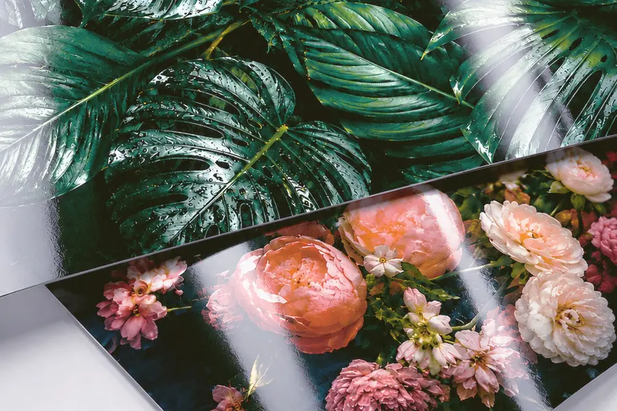 Close-up of pearl metallic photo paper showing its reflective shimmer