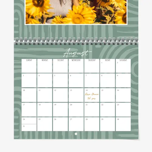 Monthly calendar with photos