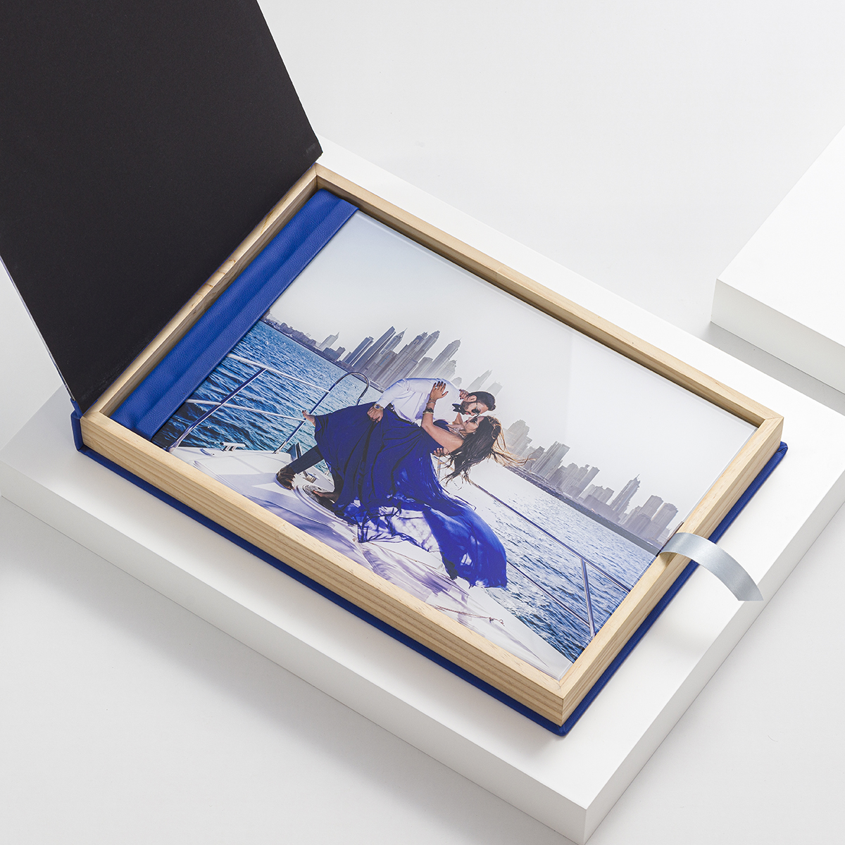 | Acrylic-Metal Flap Box