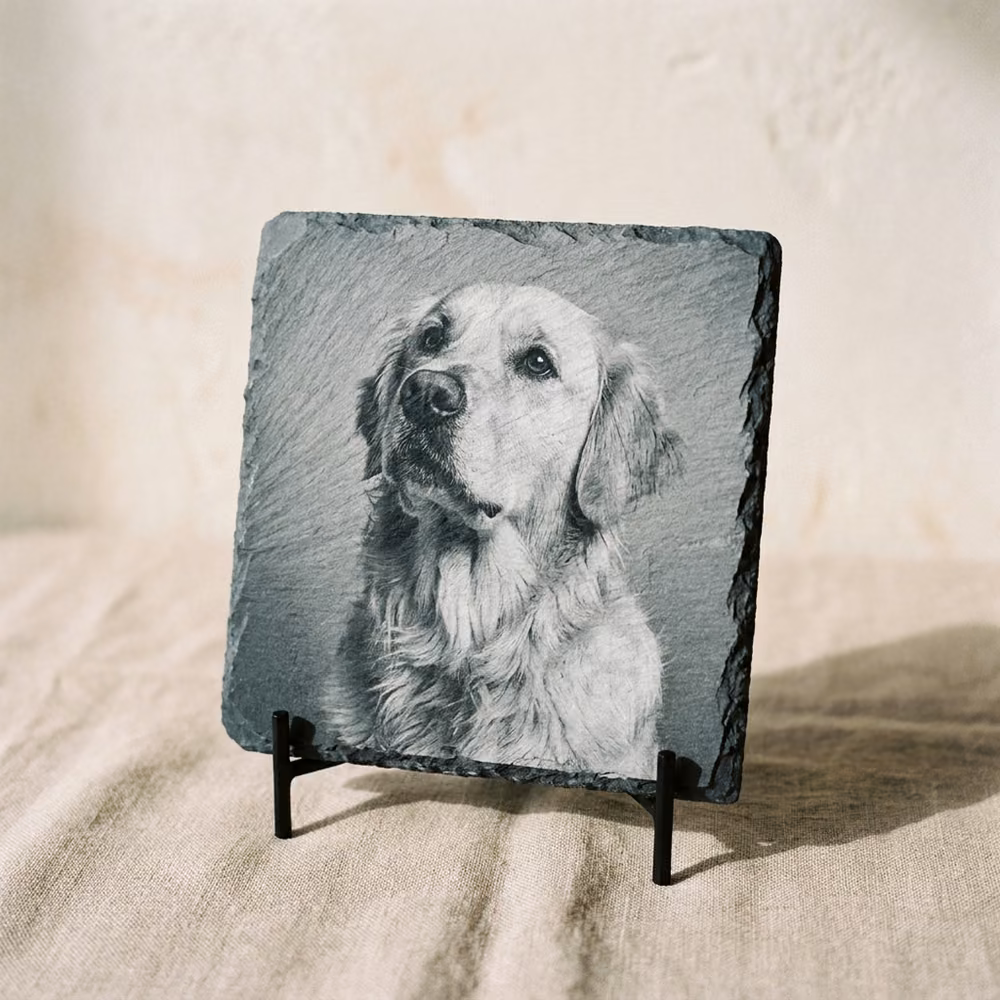 Slate tile printed with a dog portrait