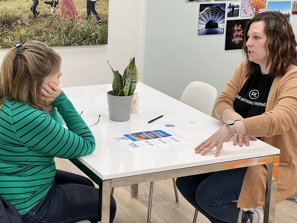 Collaborative consumer design services at The Print Refinery of Vernon Hills