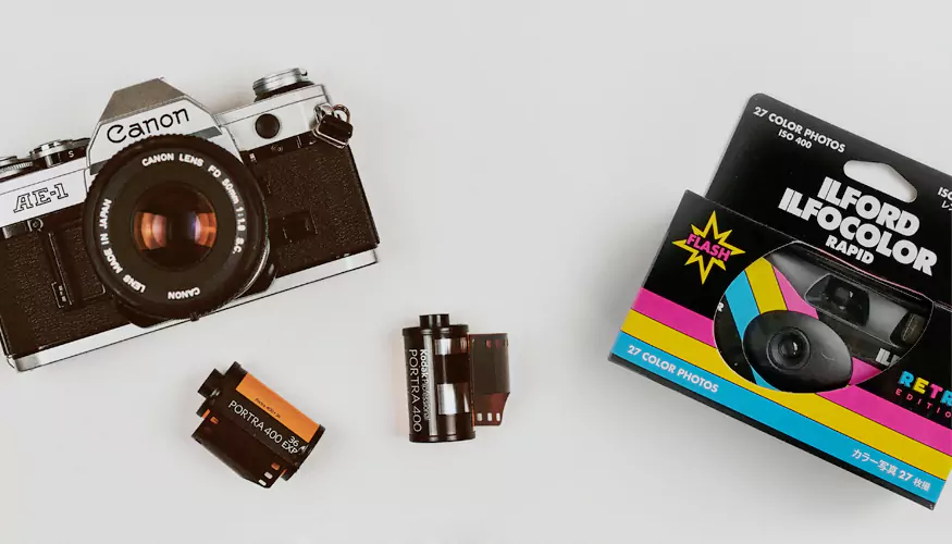 Pellicules Kodak Portra et appareil photo jetable Ilford