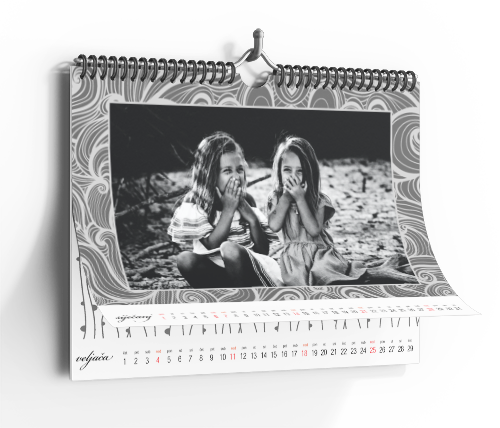 Puna Foto Studio Personalizirani Kalendar 13 Listova